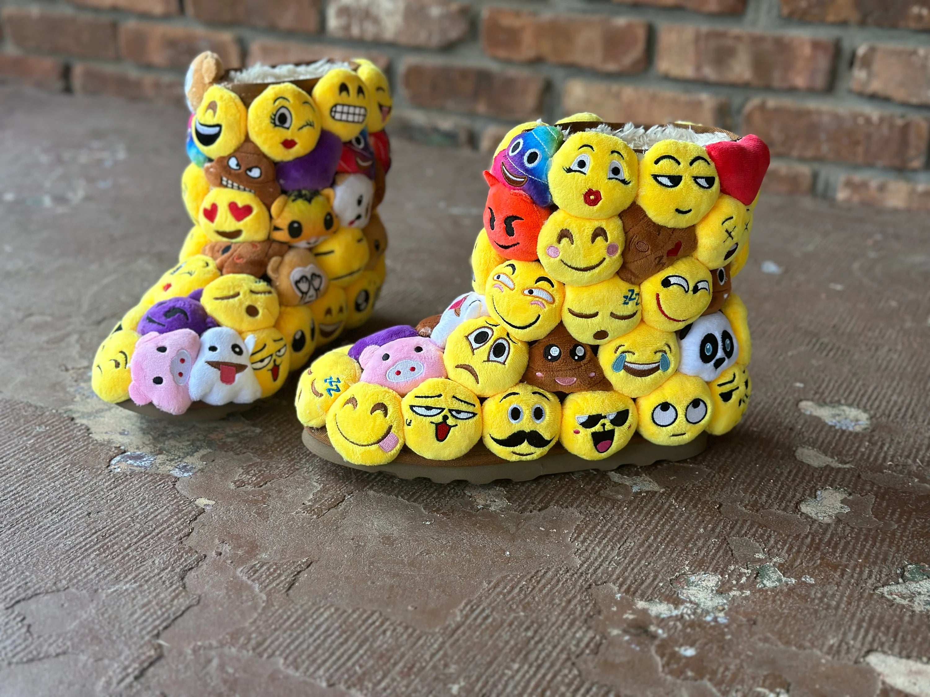 Delaina Made It Emojis Boots ©️