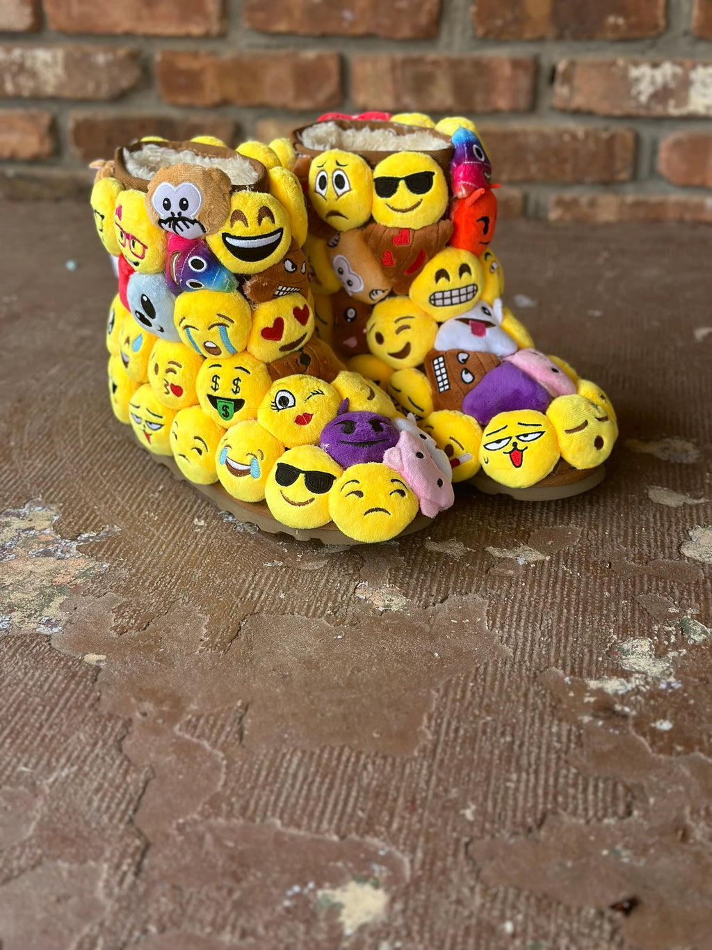 Delaina Made It Emojis Boots ©️