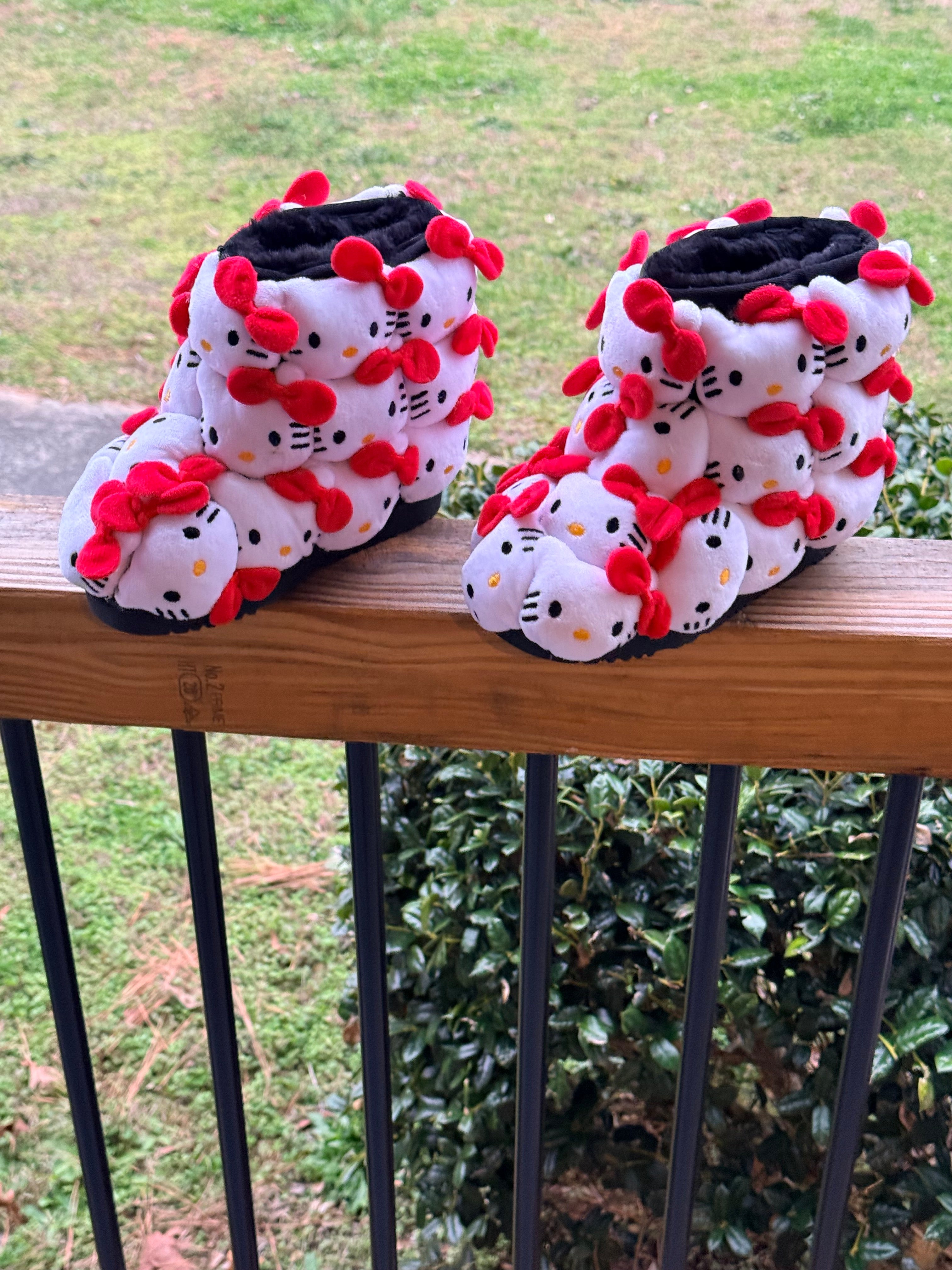 Children Red Hello Kitty Boots